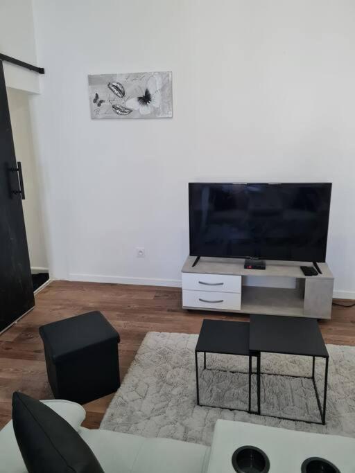 Appartement Moderne, 5 Min Du Centre Ville A Pied Béziers Zewnętrze zdjęcie